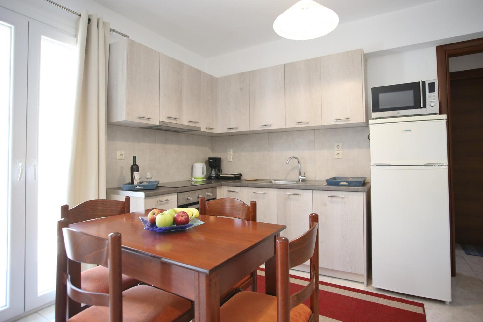 Cozy Apartments In City'S Suburbs Lefkáda Eksteriør bilde